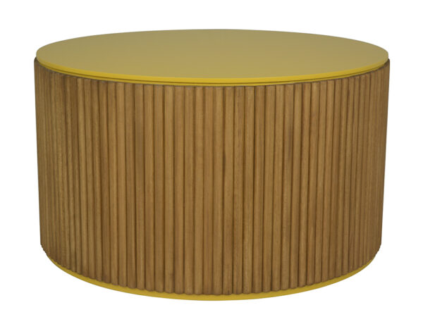 Mesa de centro con listones de madera y lacado amarillo