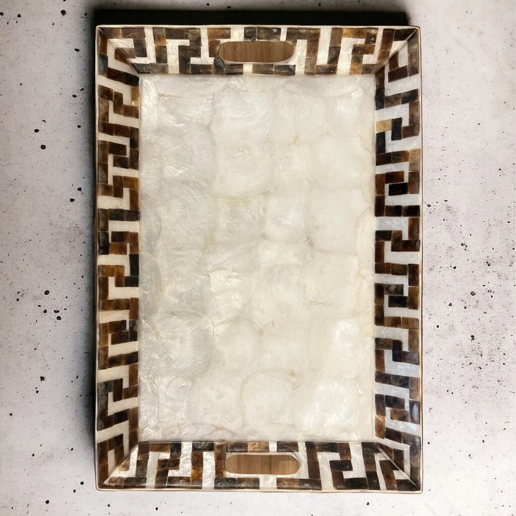 Bandeja rectangular de nácar estilo oriental