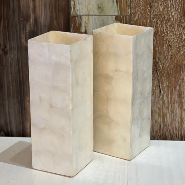 Vasija rectangular decorativa de nácar blanco - Imagen 2